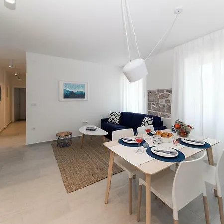 Vigo تْسْغيكفانِتْسا